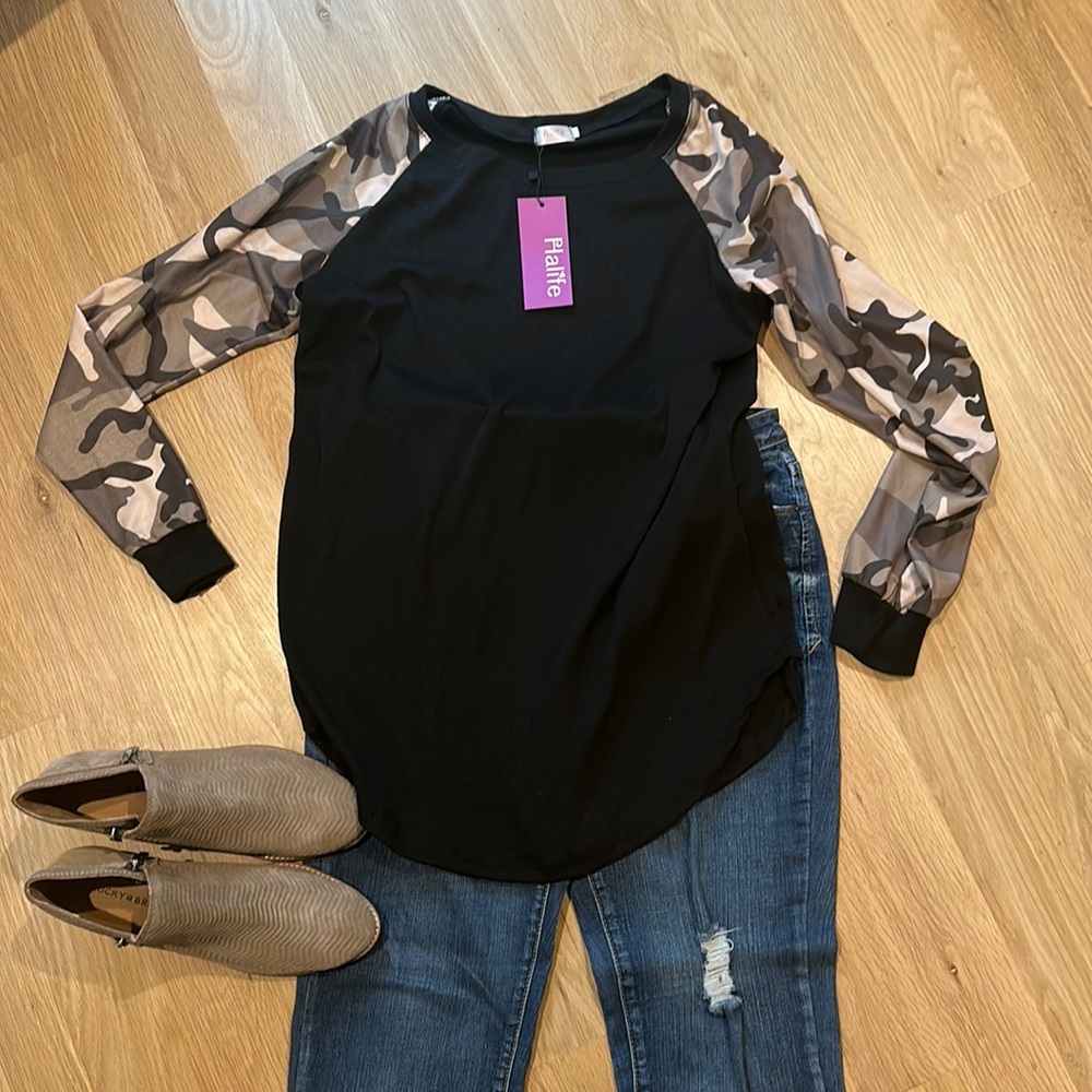 Camo/black baseball style long sleeve tee